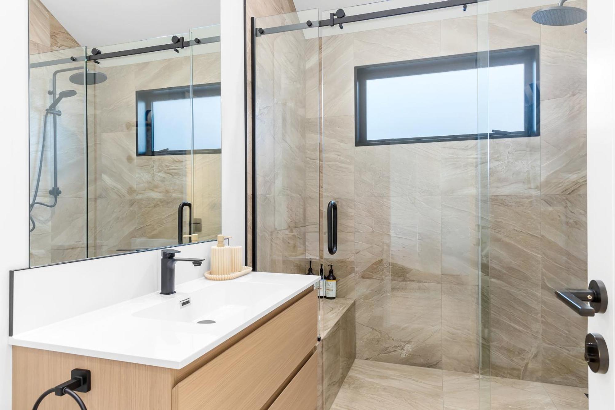 Absolute Lakefront House Taupo Ngoại thất bức ảnh