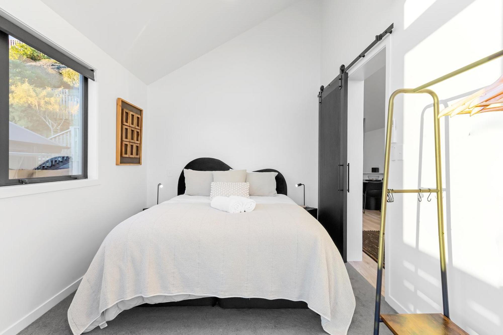 Absolute Lakefront House Taupo Ngoại thất bức ảnh