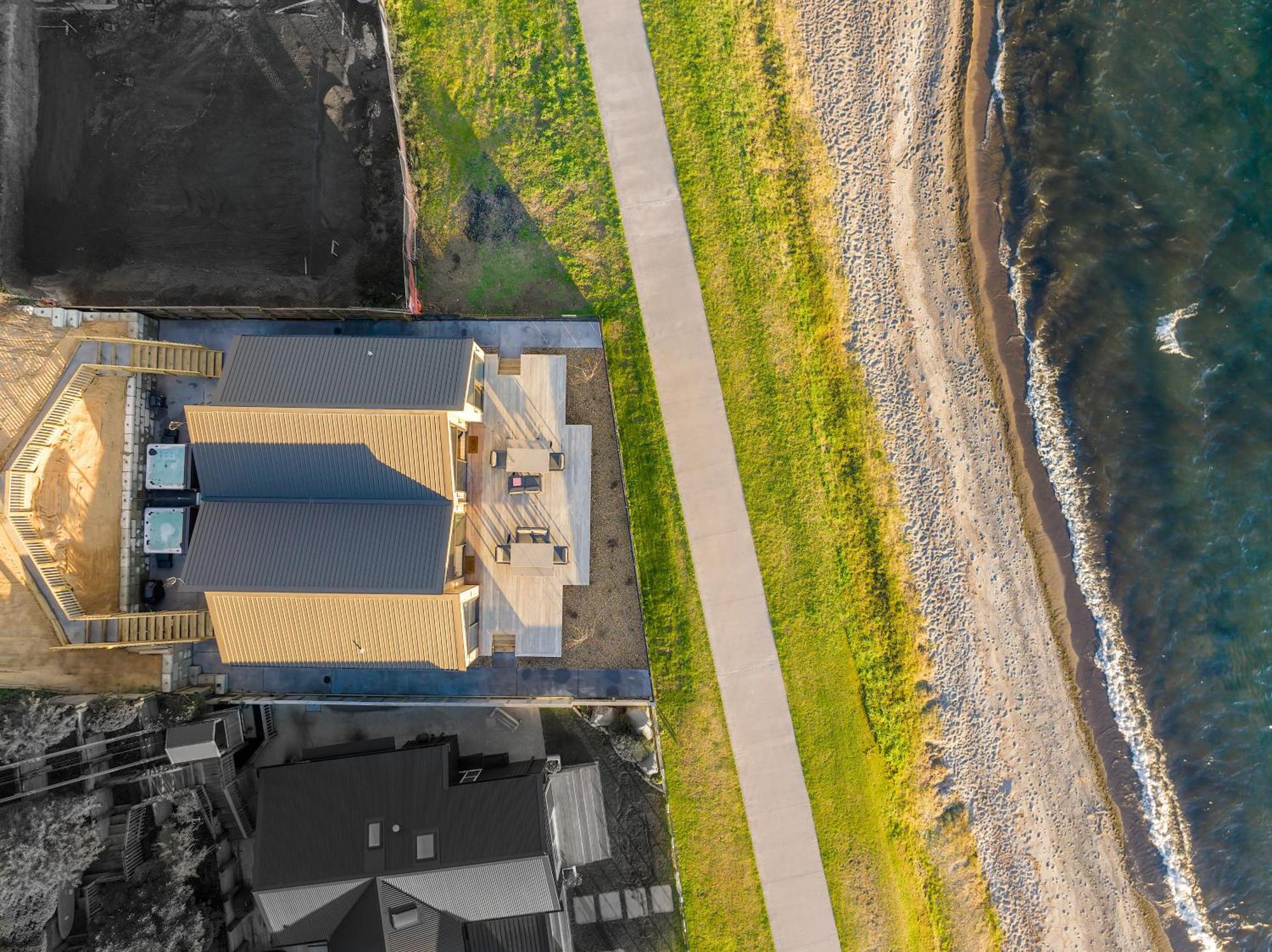 Absolute Lakefront House Taupo Ngoại thất bức ảnh